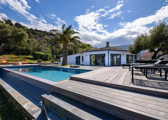 Vila Les Terrasses De Fromentica