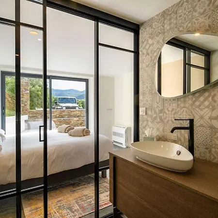 Les Terrasses De Fromentica Villa