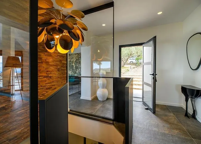 Les Terrasses De Fromentica Villa